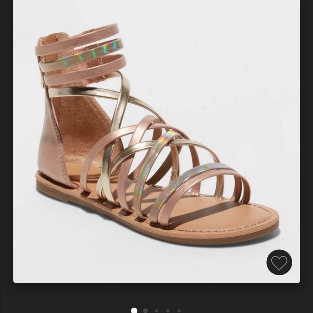2pair girl sandals